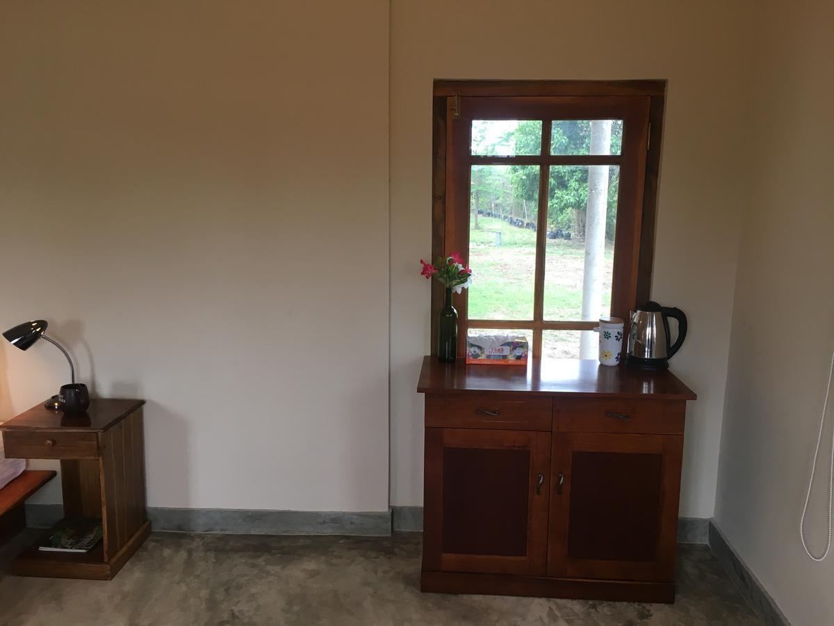 Captain'S Bird Safari Lodge Puttalam Exterior foto